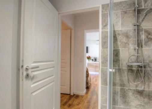 Appartement Tranquille En Bas De Villa Afa Экстерьер фото